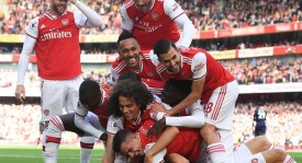 萨哈：足球新星头球神技助球队，与亨利风格相似成关键球员